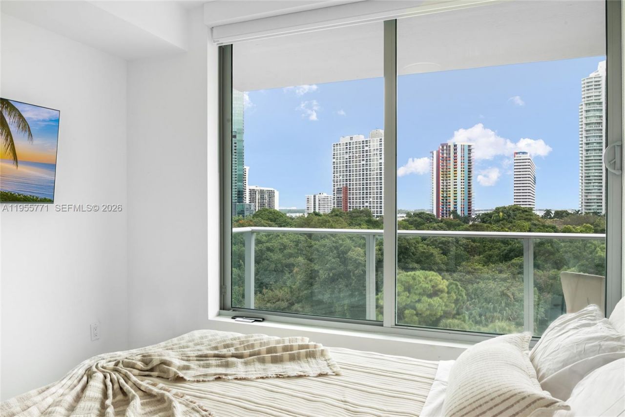 1600 SW 1st Ave, Unit 707, Miami, FL 33129 Photo