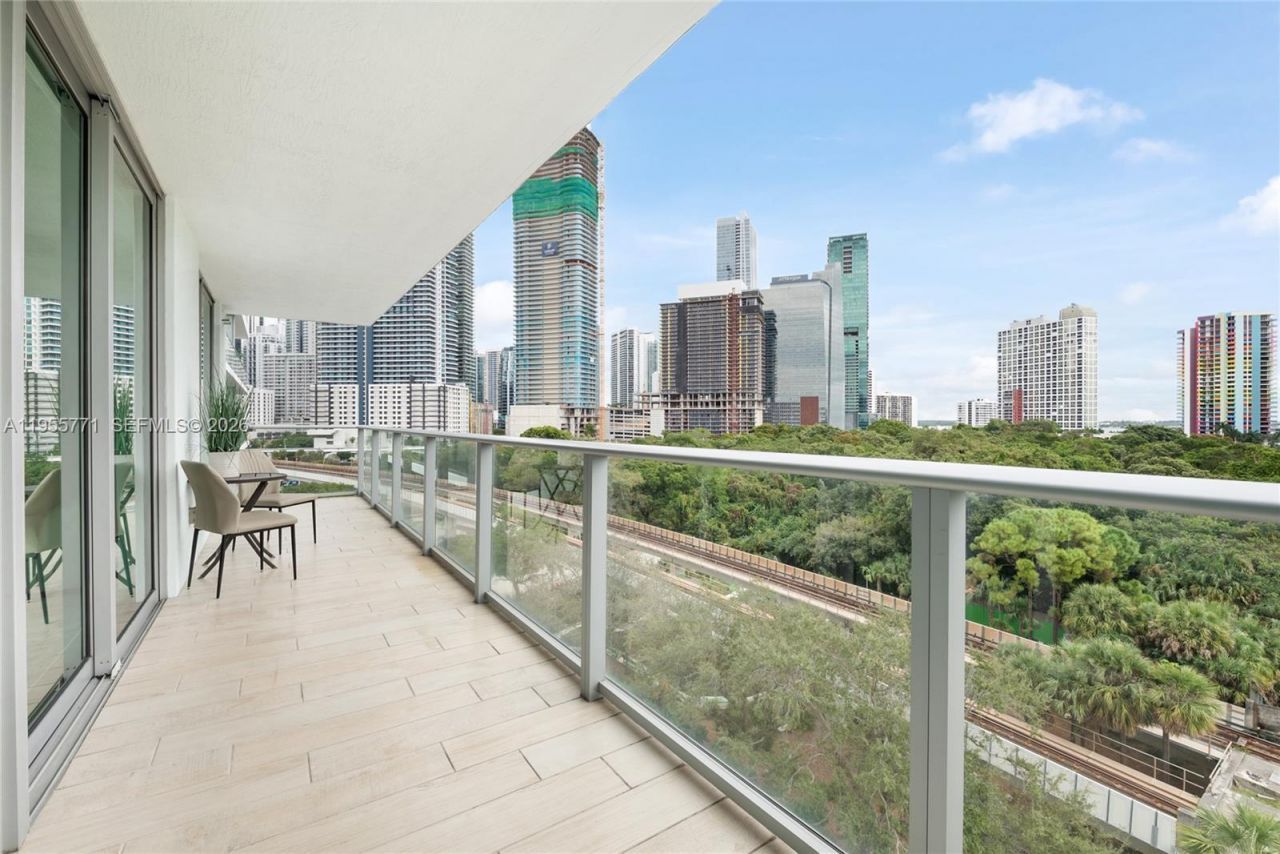 1600 SW 1st Ave, Unit 707, Miami, FL 33129 Photo