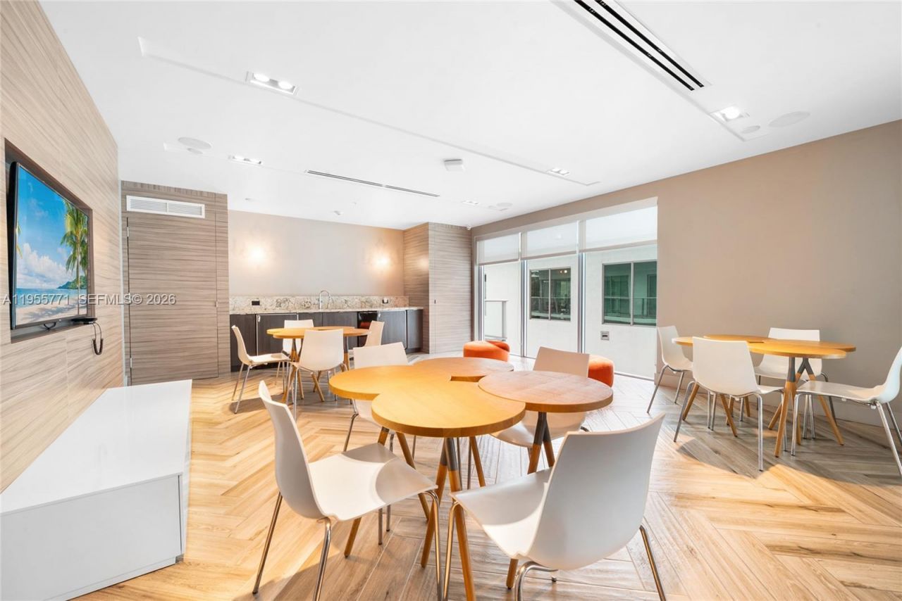 1600 SW 1st Ave, Unit 707, Miami, FL 33129 Photo