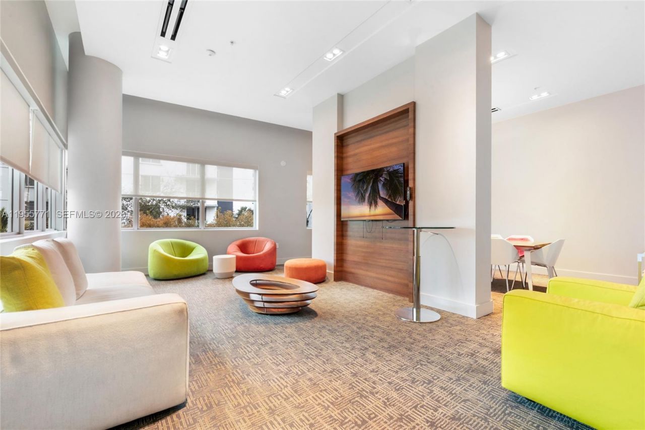 1600 SW 1st Ave, Unit 707, Miami, FL 33129 Photo