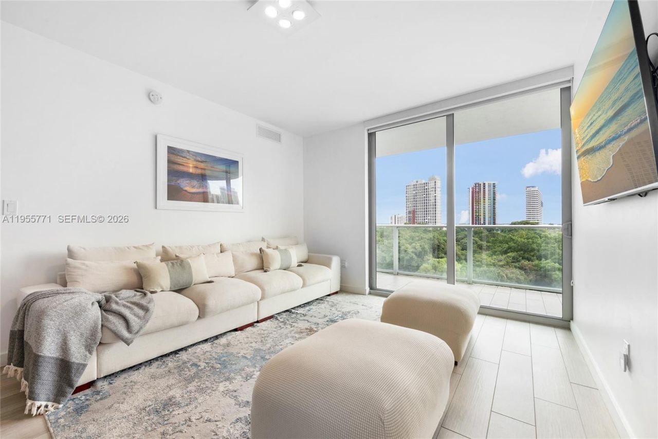1600 SW 1st Ave, Unit 707, Miami, FL 33129 Photo