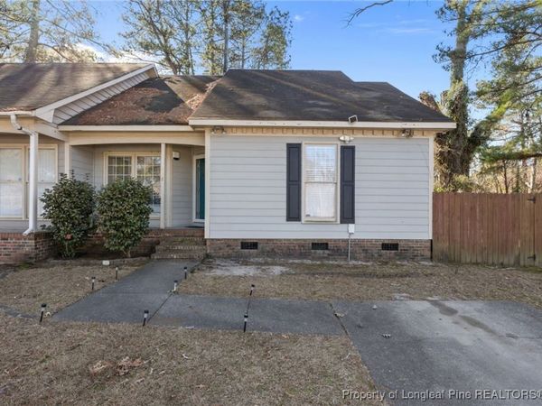 438 Georgetown Circle, Fayetteville, NC 28314