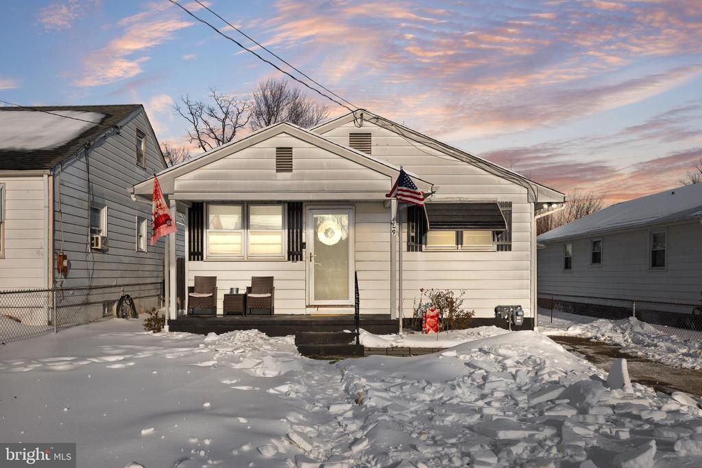 409 Lippincott Avenue, Riverside, NJ 08075 Main Photo