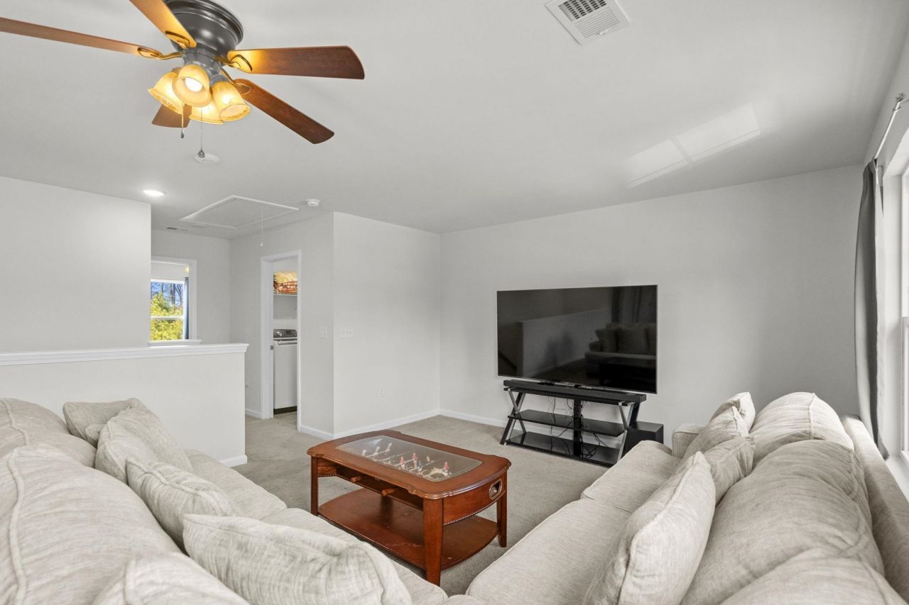 4959 Sandlewood Dr. Photo 13