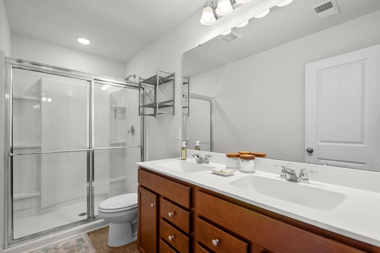 4959 Sandlewood Dr. Photo 17