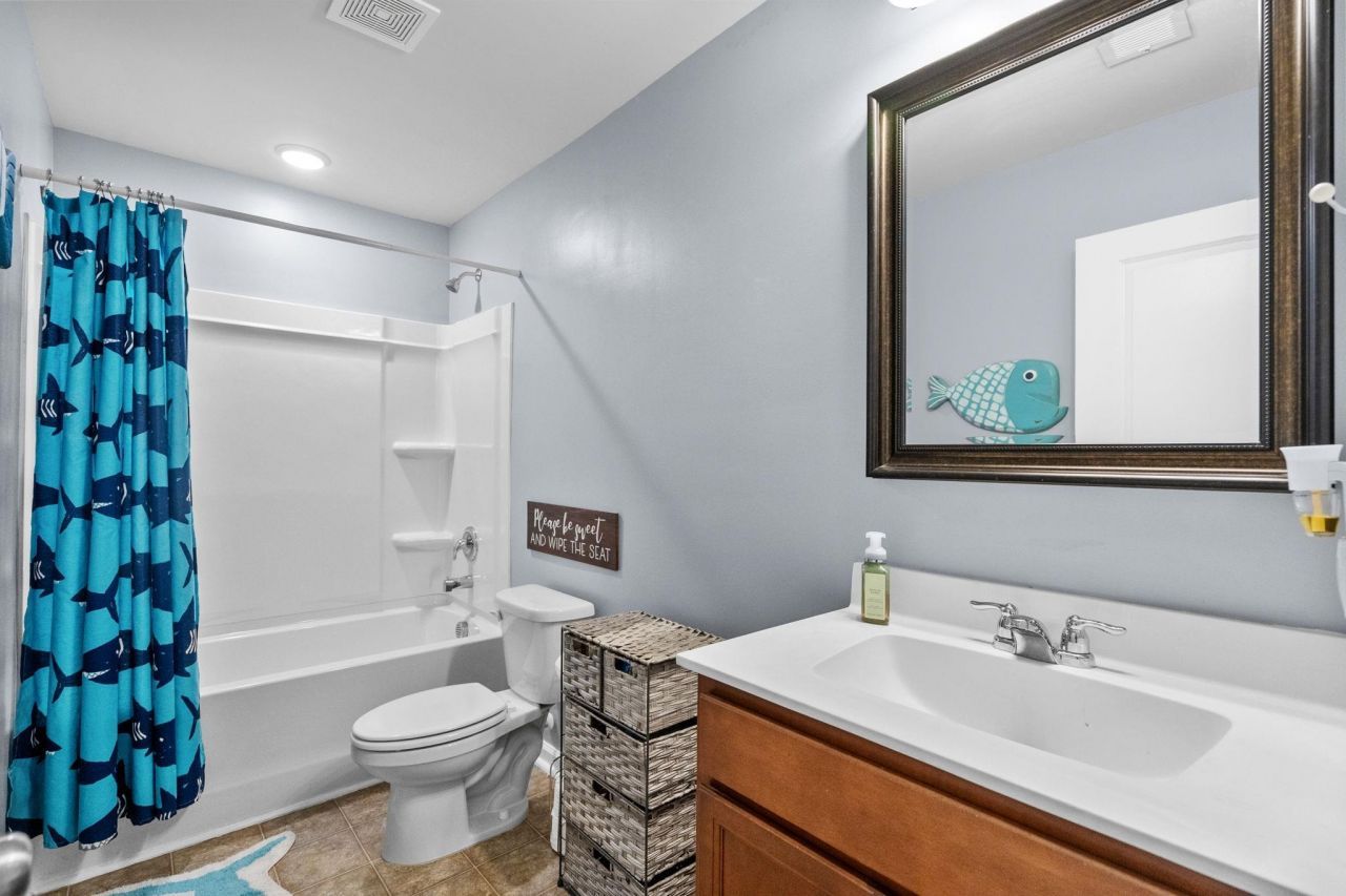 4959 Sandlewood Dr. Photo 22