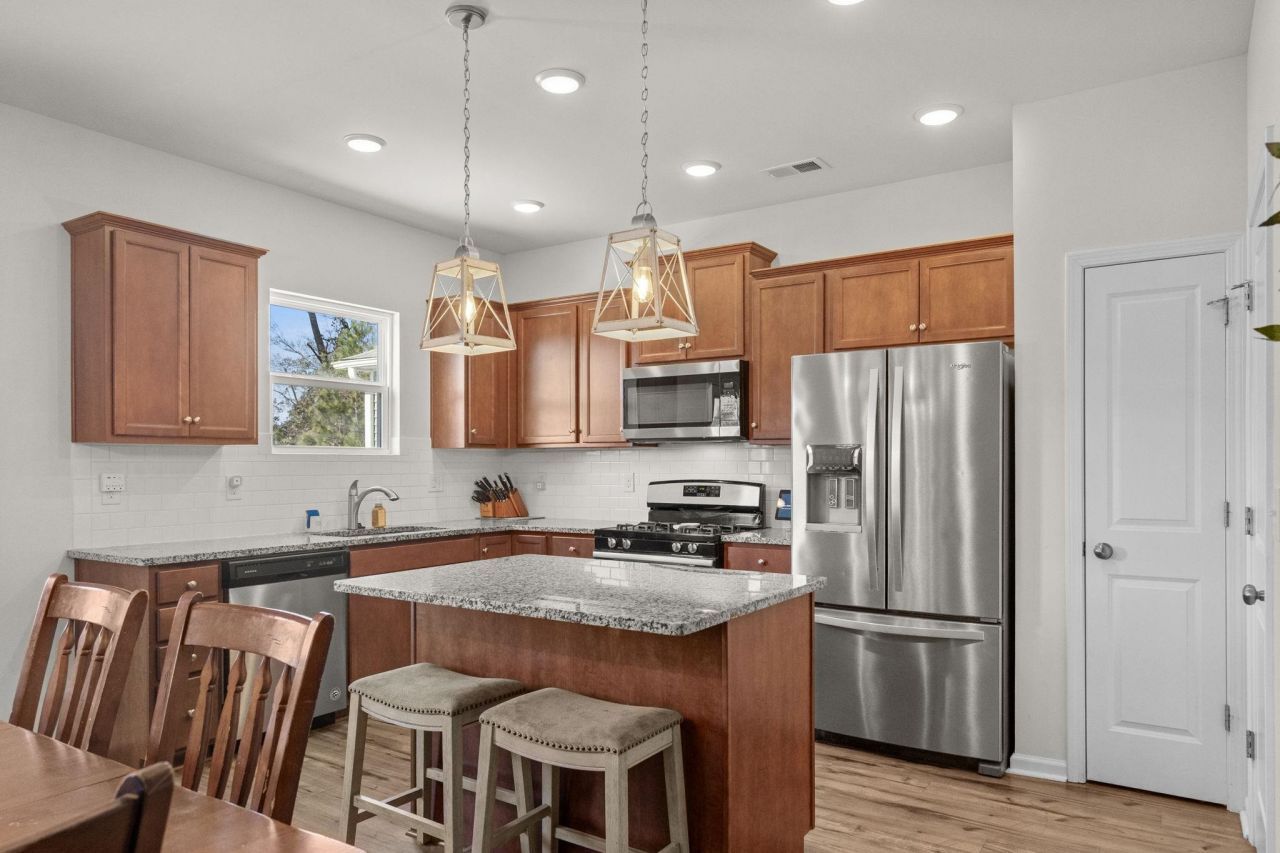 4959 Sandlewood Dr. Photo 9