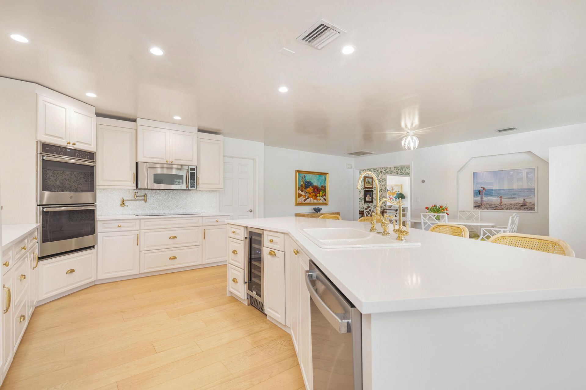 3125 Embassy Drive, West Palm Beach, FL 33401 Photo