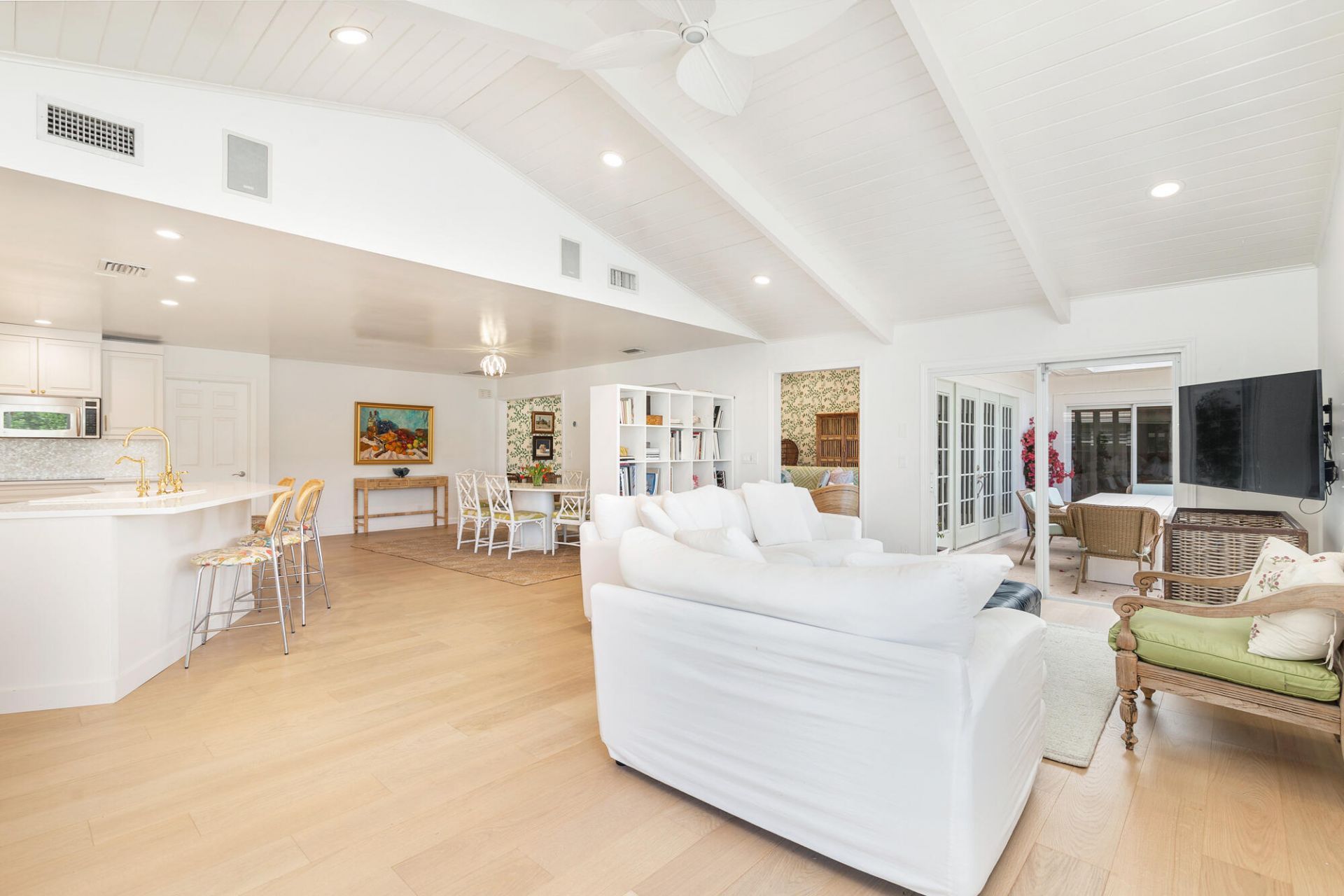 3125 Embassy Drive, West Palm Beach, FL 33401 Photo