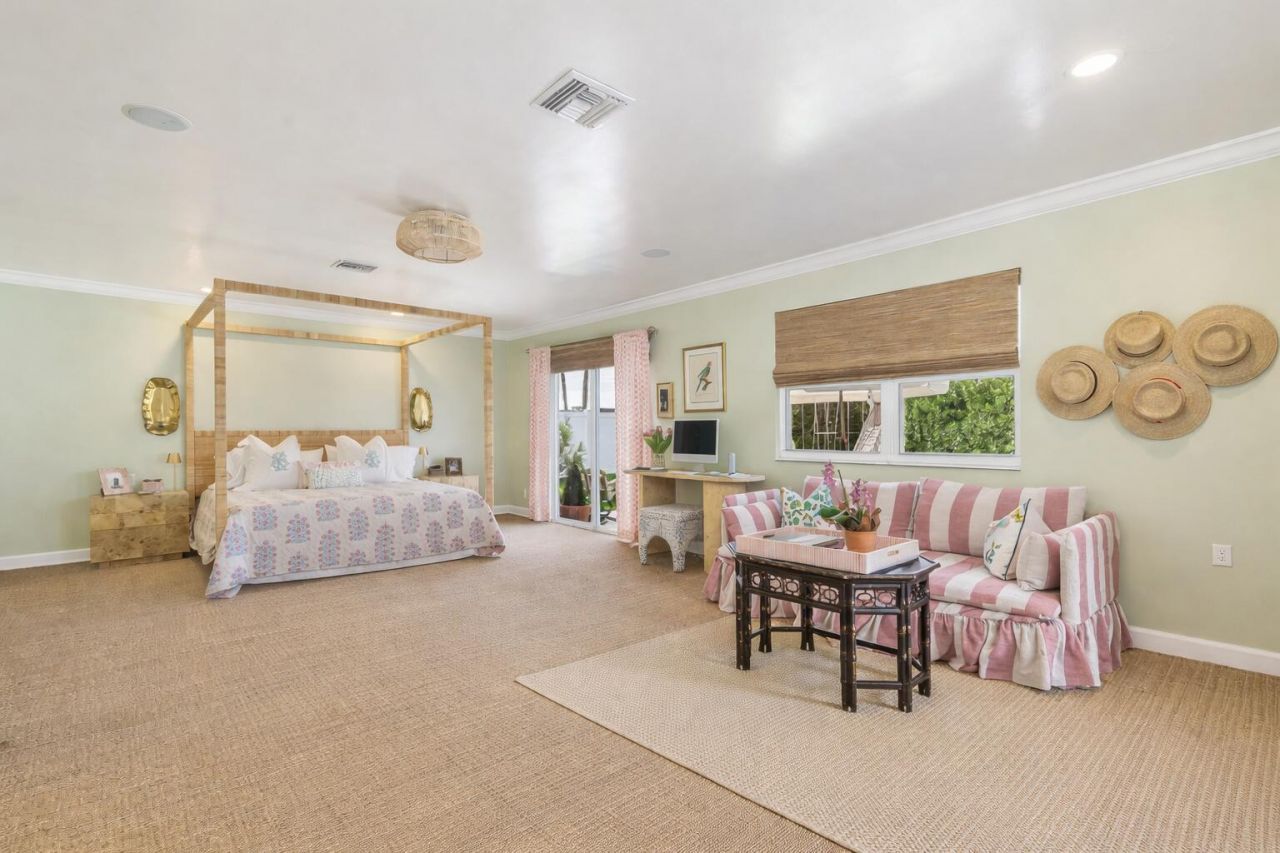 3125 Embassy Drive, West Palm Beach, FL 33401 Photo