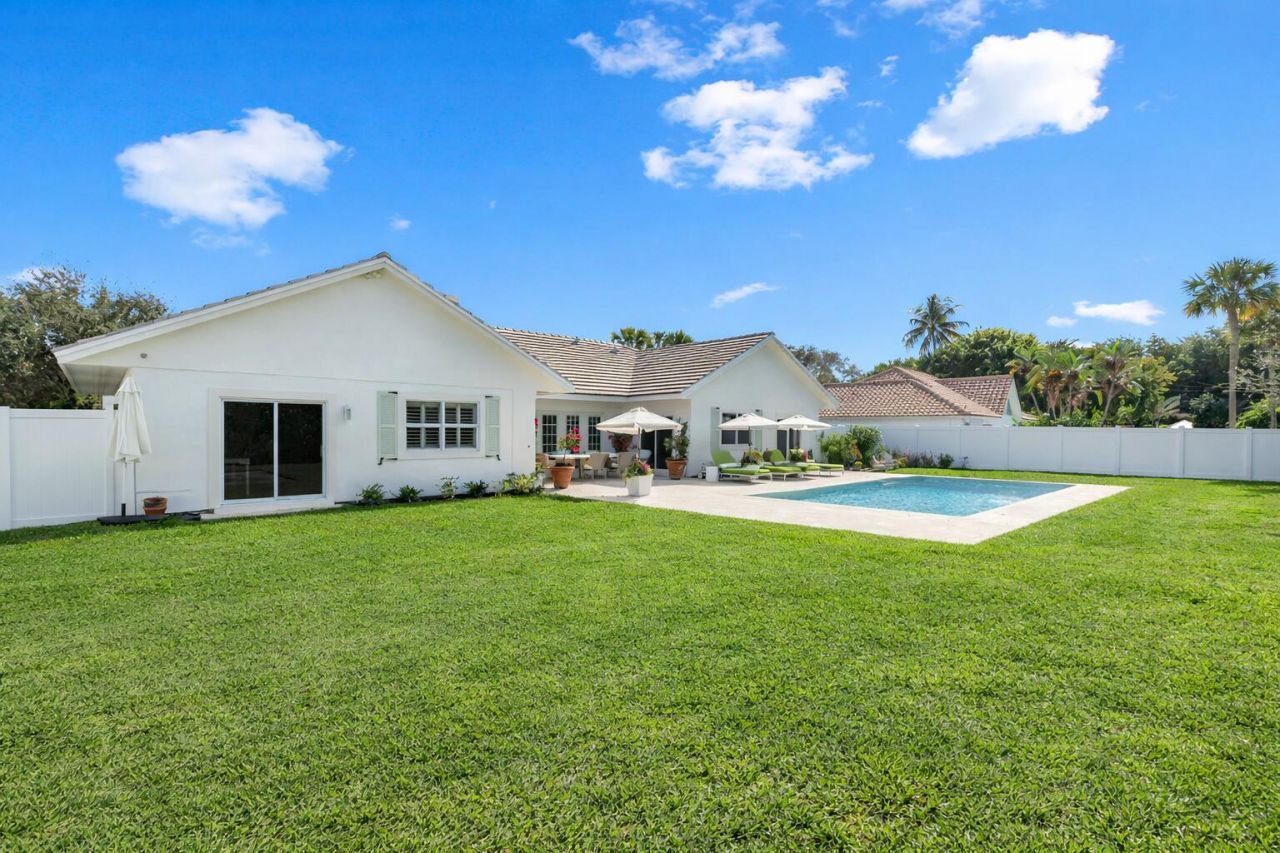 3125 Embassy Drive, West Palm Beach, FL 33401 Photo