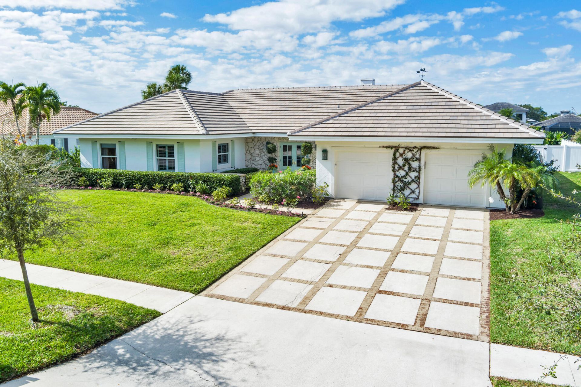 3125 Embassy Drive, West Palm Beach, FL 33401 Photo