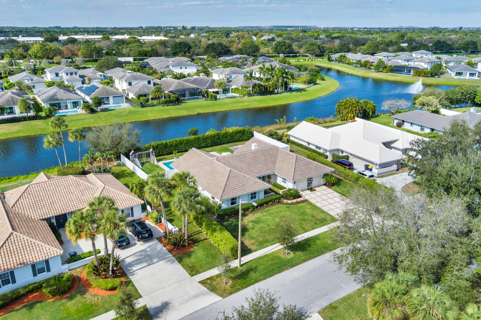 3125 Embassy Drive, West Palm Beach, FL 33401 Photo