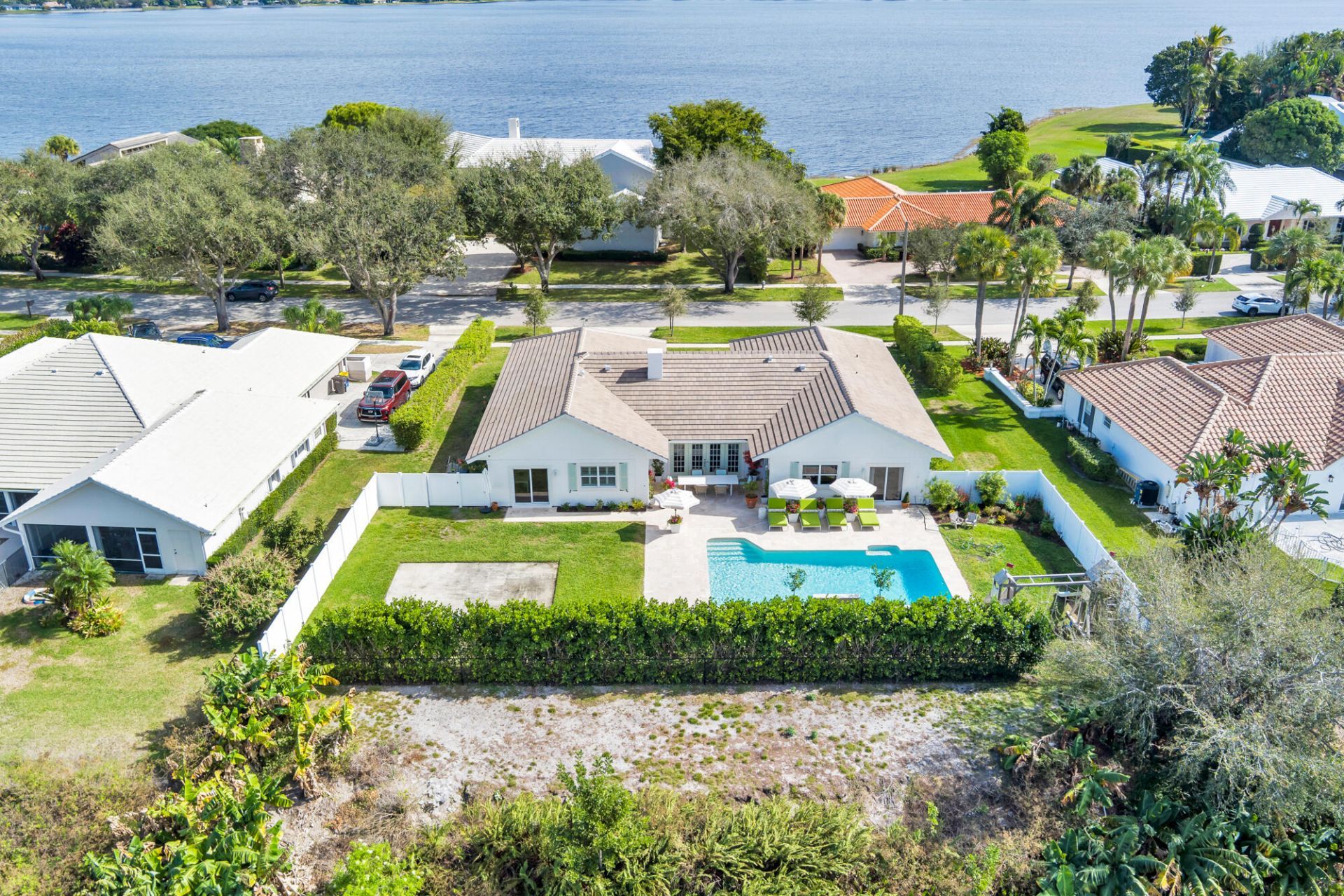 3125 Embassy Drive, West Palm Beach, FL 33401 Photo