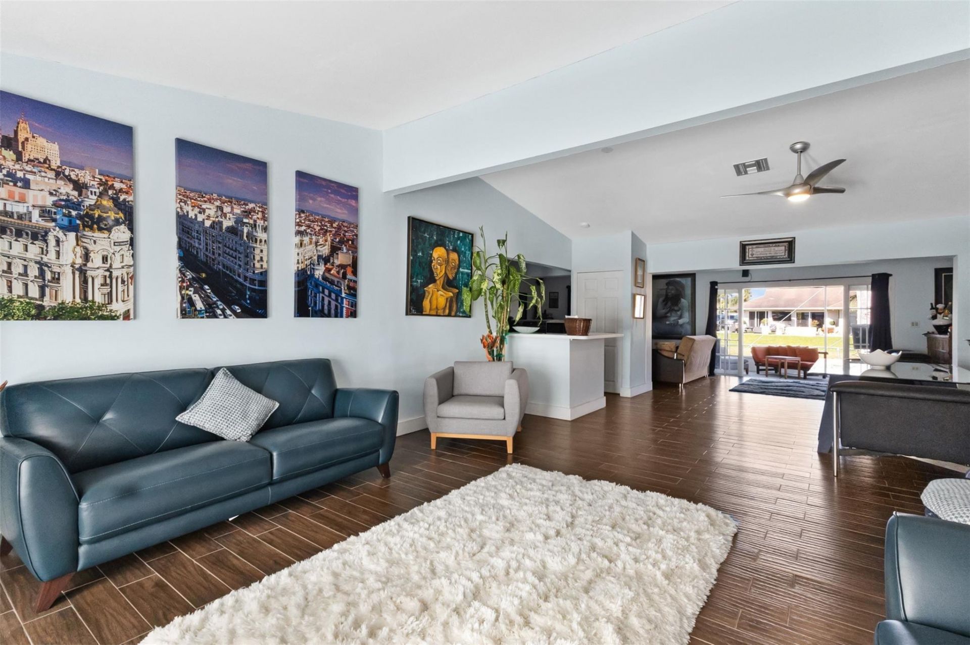 9231 N Cypress Circle, Miramar, FL 33025 Photo