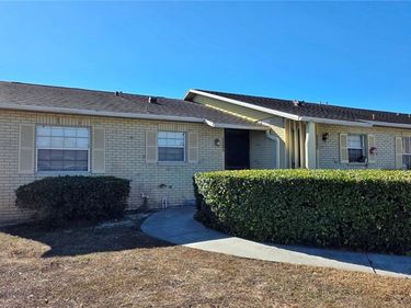 9515 FIELDVIEW CIRCLE, THONOTOSASSA, FL 33592