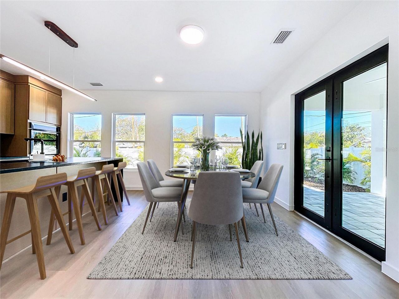 4613 Queensboro Avenue S, Saint Petersburg, FL 33711 Photo