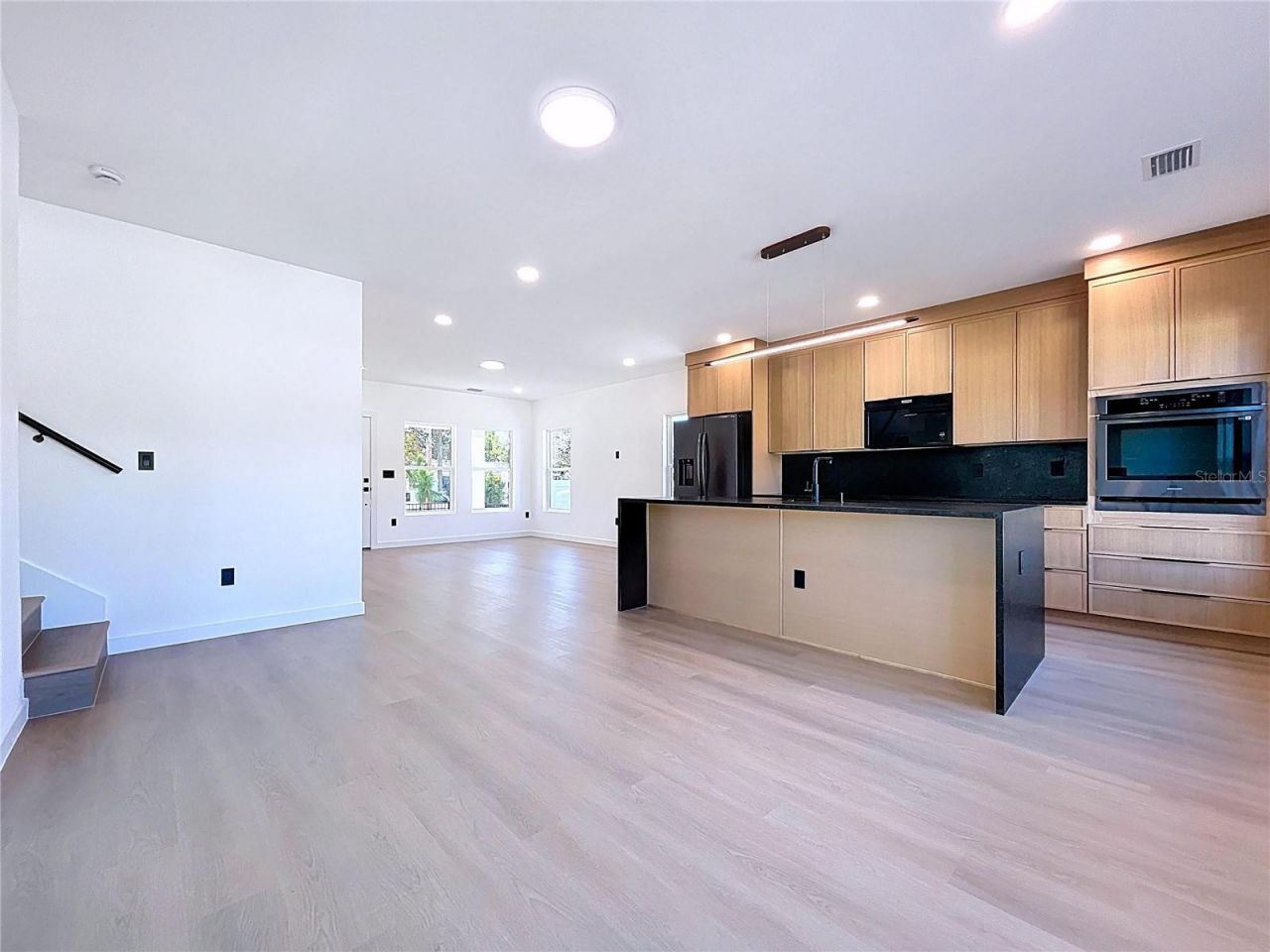 4613 Queensboro Avenue S, Saint Petersburg, FL 33711 Photo