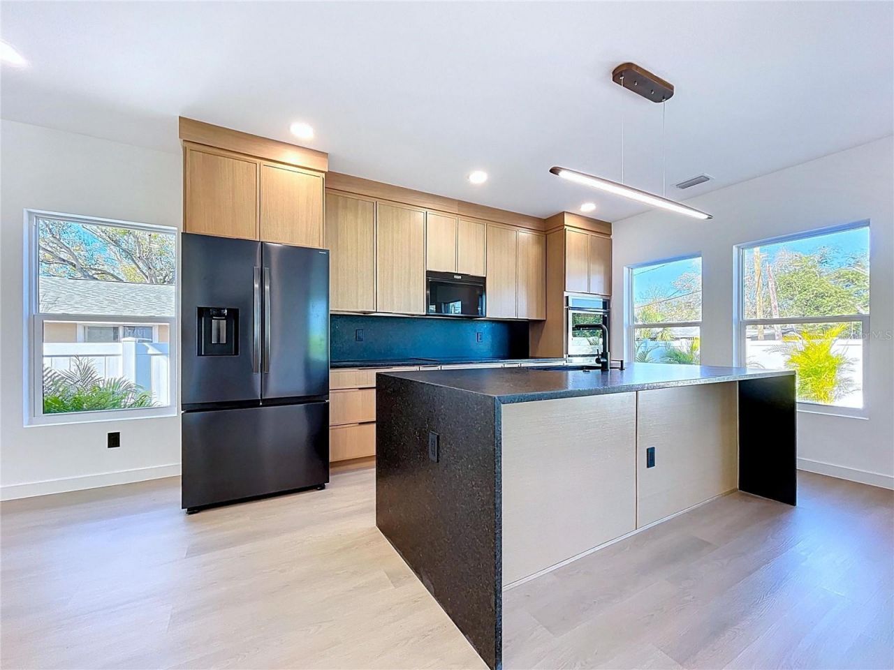 4613 Queensboro Avenue S, Saint Petersburg, FL 33711 Photo