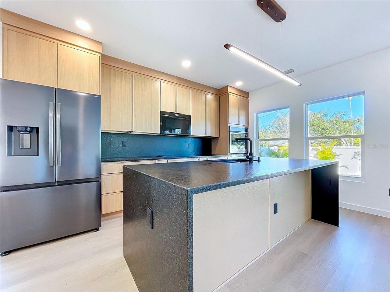 4613 Queensboro Avenue S, Saint Petersburg, FL 33711 Photo