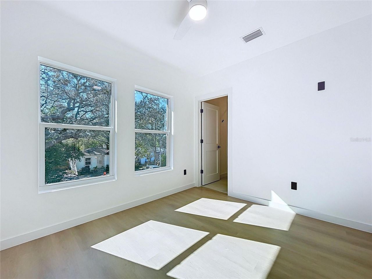 4613 Queensboro Avenue S, Saint Petersburg, FL 33711 Photo