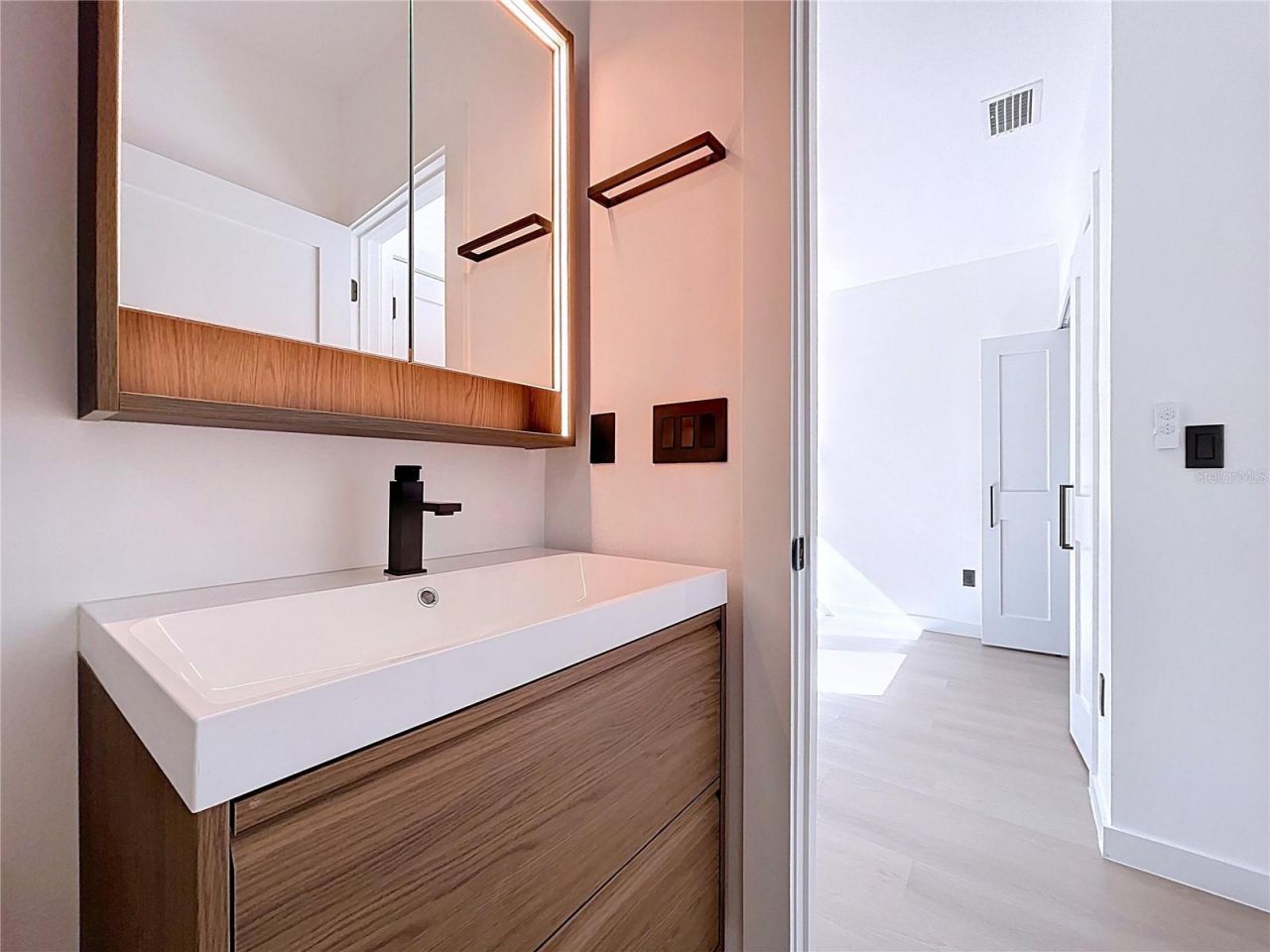 4613 Queensboro Avenue S, Saint Petersburg, FL 33711 Photo