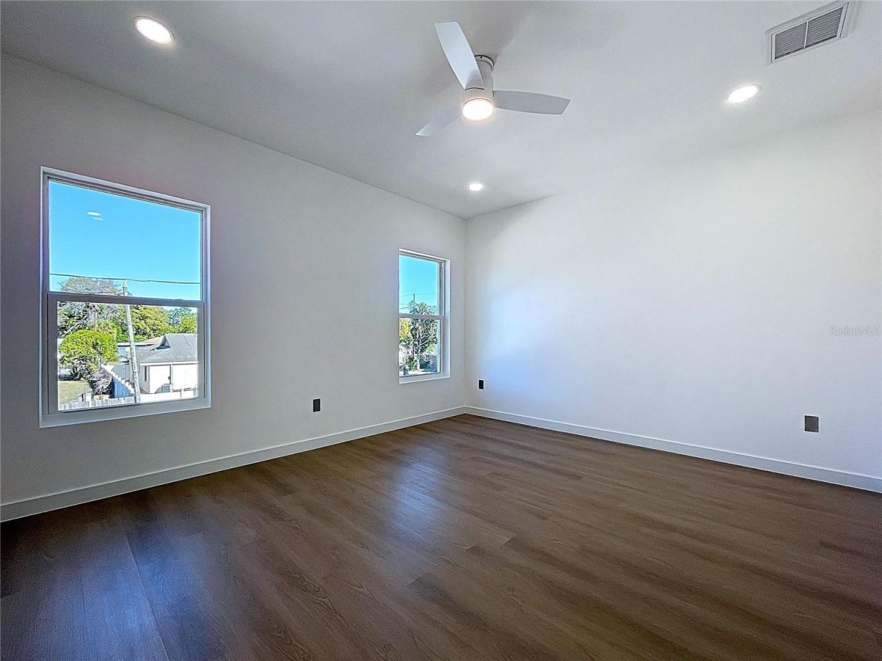 4613 Queensboro Avenue S, Saint Petersburg, FL 33711 Photo