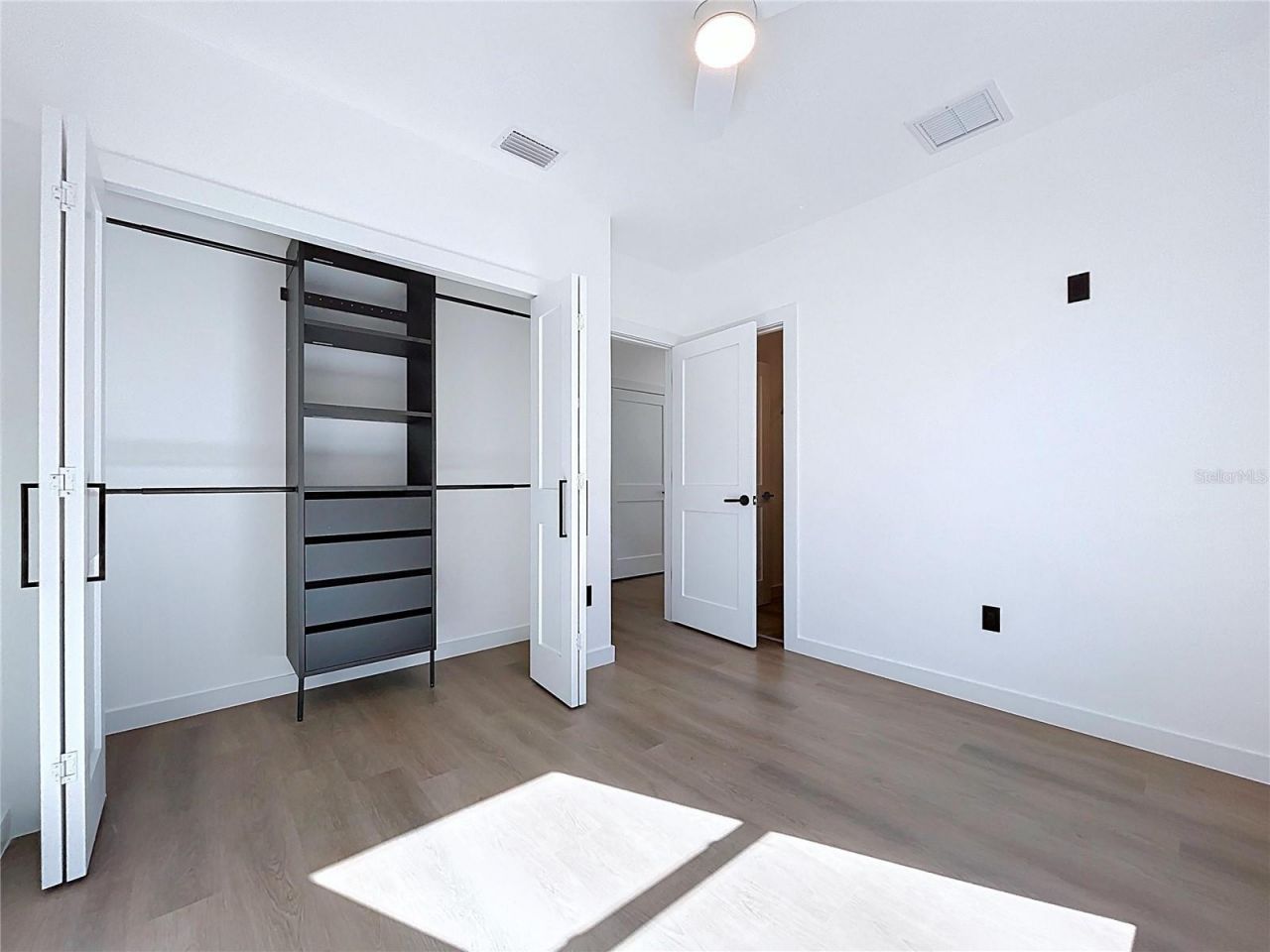 4613 Queensboro Avenue S, Saint Petersburg, FL 33711 Photo