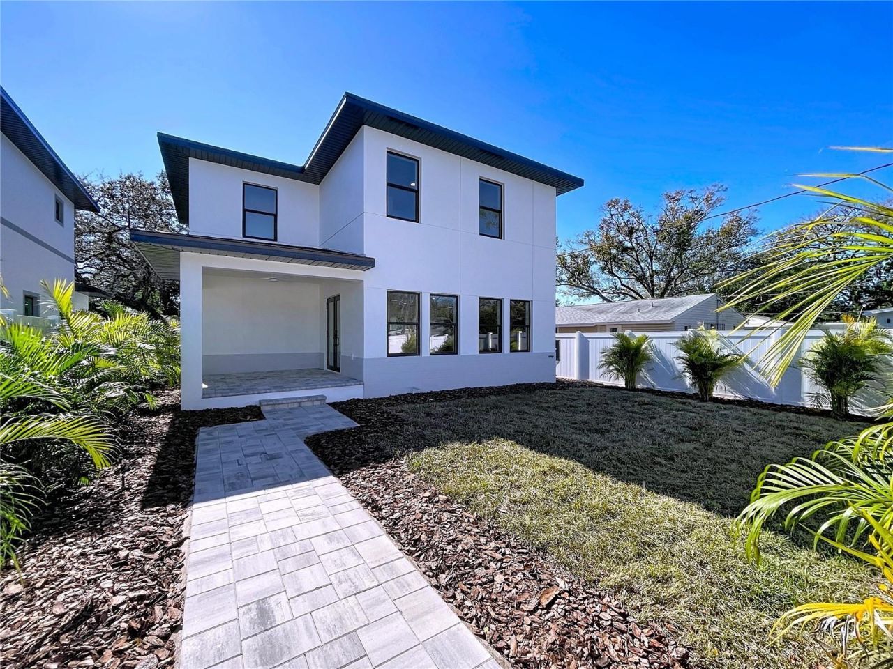 4613 Queensboro Avenue S, Saint Petersburg, FL 33711 Photo