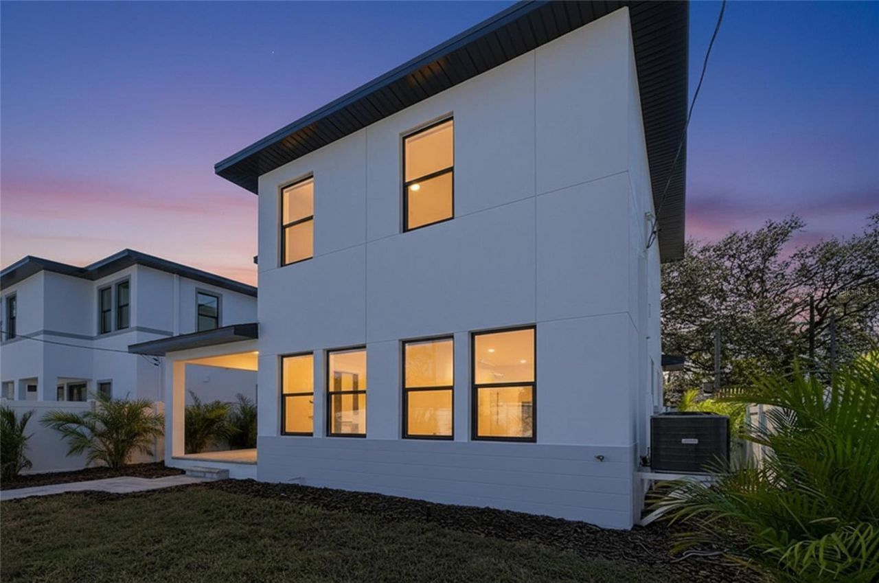 4613 Queensboro Avenue S, Saint Petersburg, FL 33711 Photo