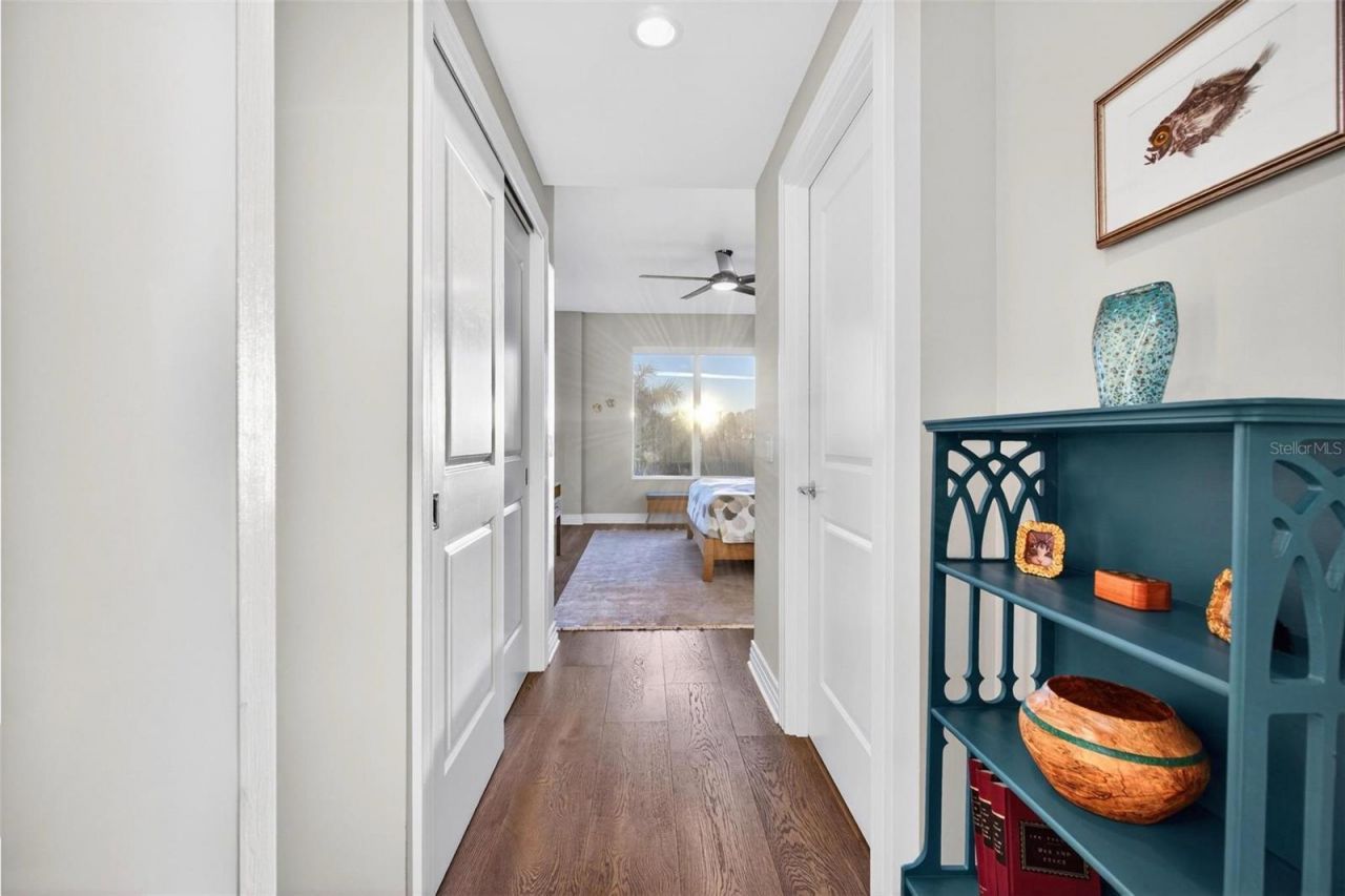 1325 Snell Isle Boulevard Ne, Unit 302, Saint Petersburg, FL 33704 Photo