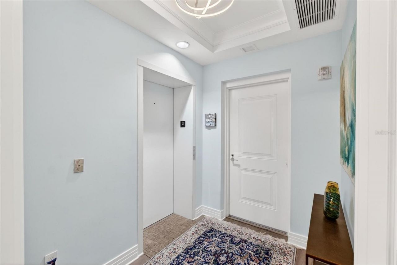 1325 Snell Isle Boulevard Ne, Unit 302, Saint Petersburg, FL 33704 Photo