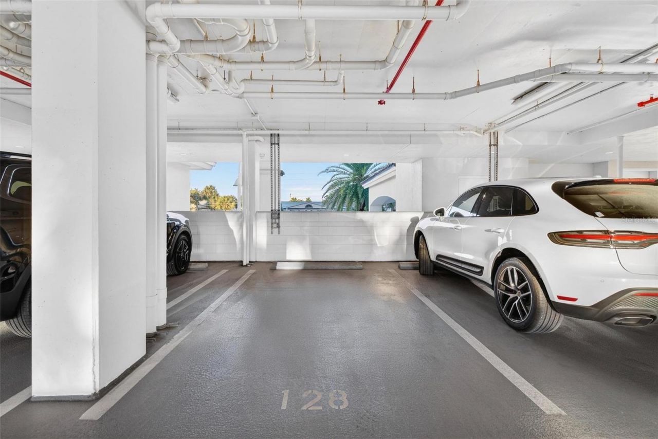 1325 Snell Isle Boulevard Ne, Unit 302, Saint Petersburg, FL 33704 Photo