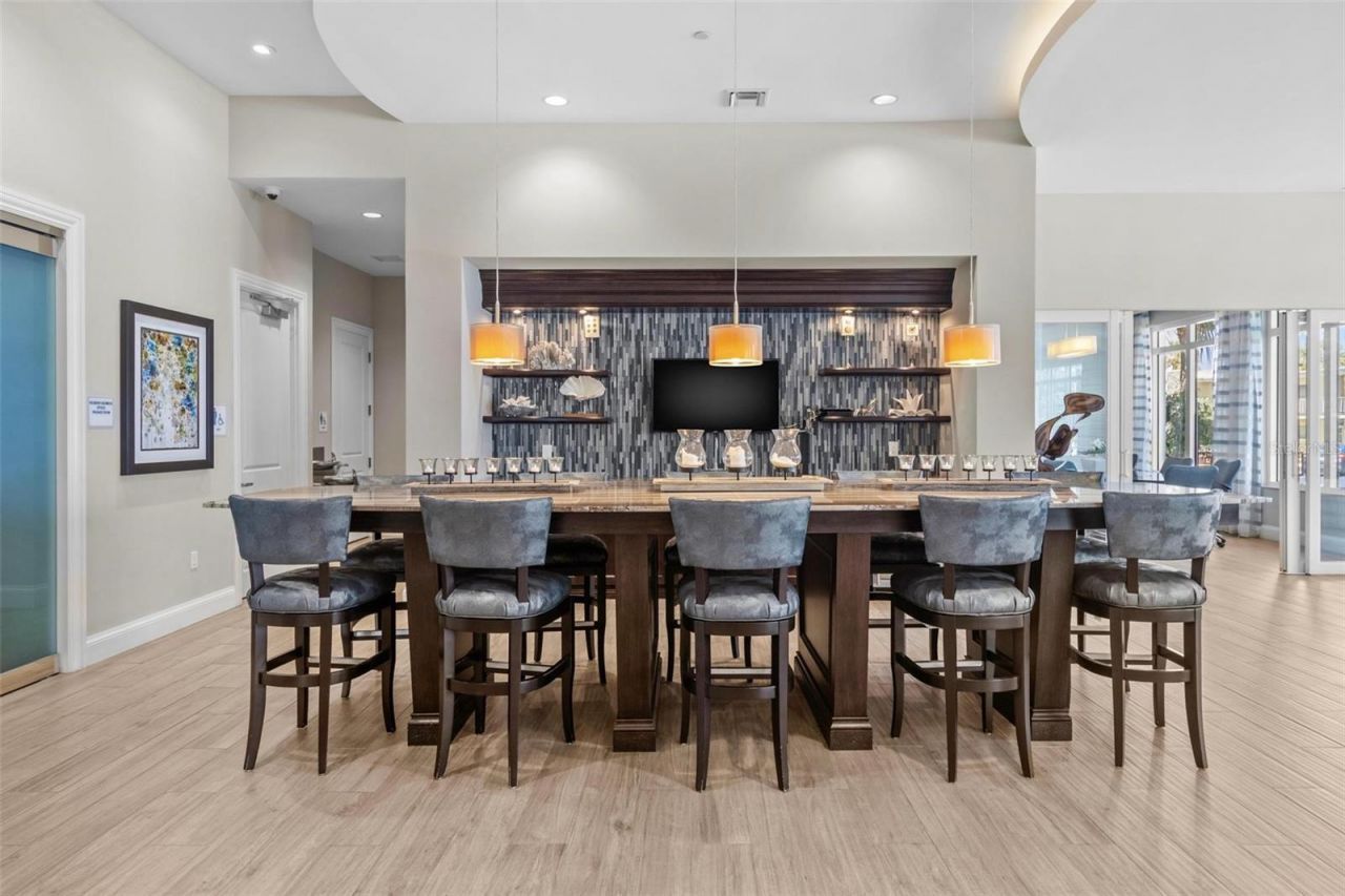 1325 Snell Isle Boulevard Ne, Unit 302, Saint Petersburg, FL 33704 Photo