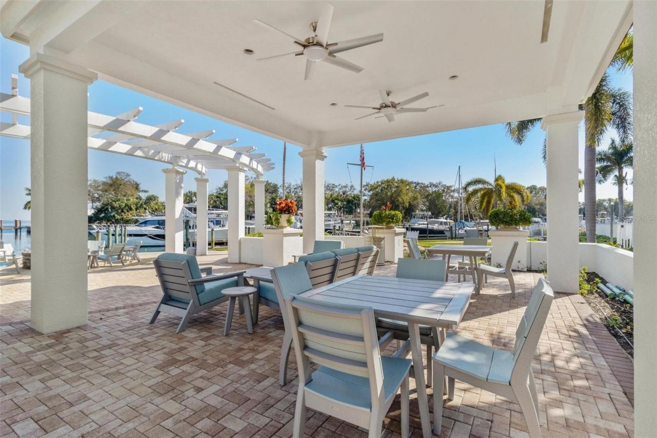 1325 Snell Isle Boulevard Ne, Unit 302, Saint Petersburg, FL 33704 Photo