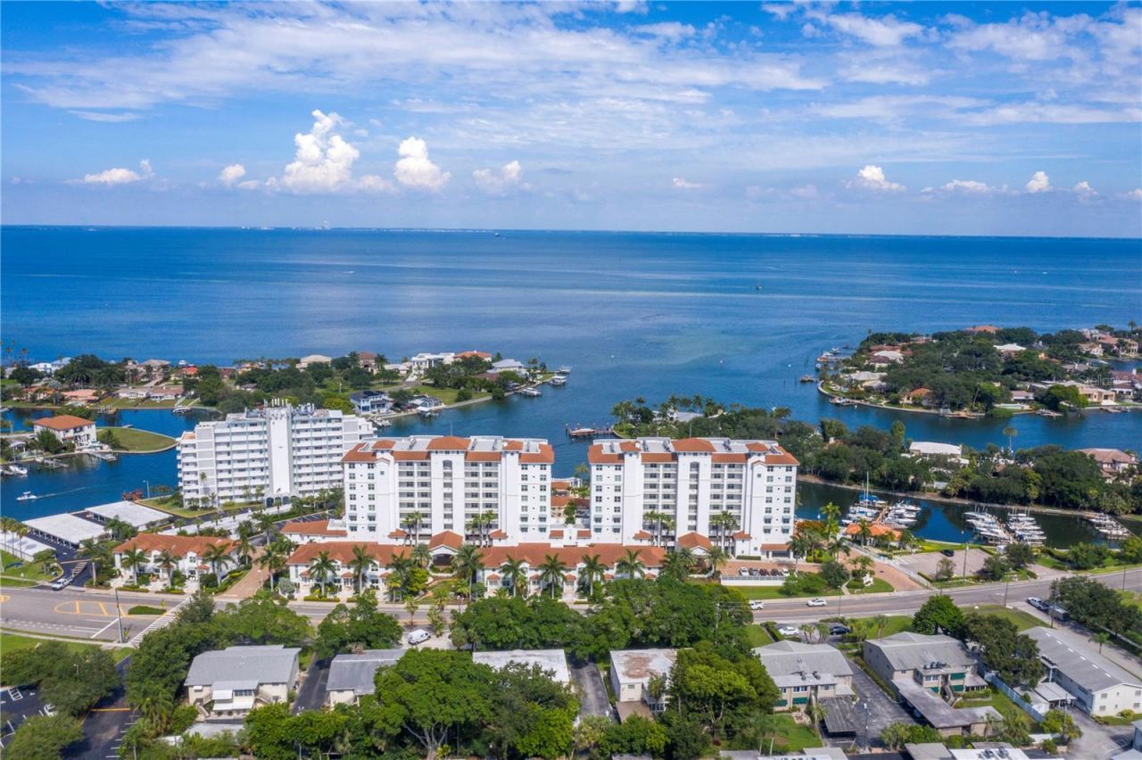 1325 Snell Isle Boulevard Ne, Unit 302, Saint Petersburg, FL 33704 Photo