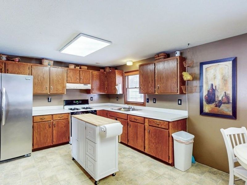 11789 Mills Road, Garrettsville, OH 44231 Photo 11