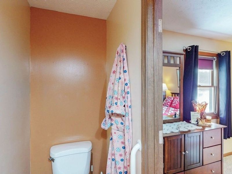 11789 Mills Road, Garrettsville, OH 44231 Photo 16