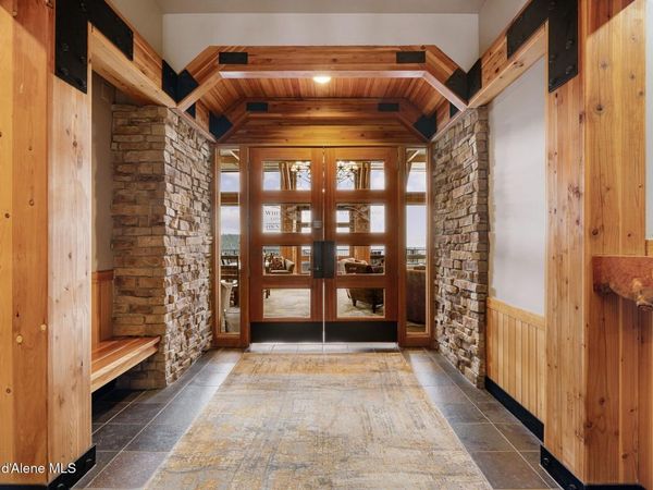 124 Village Ln , Unit #108, Sandpoint, ID 83864