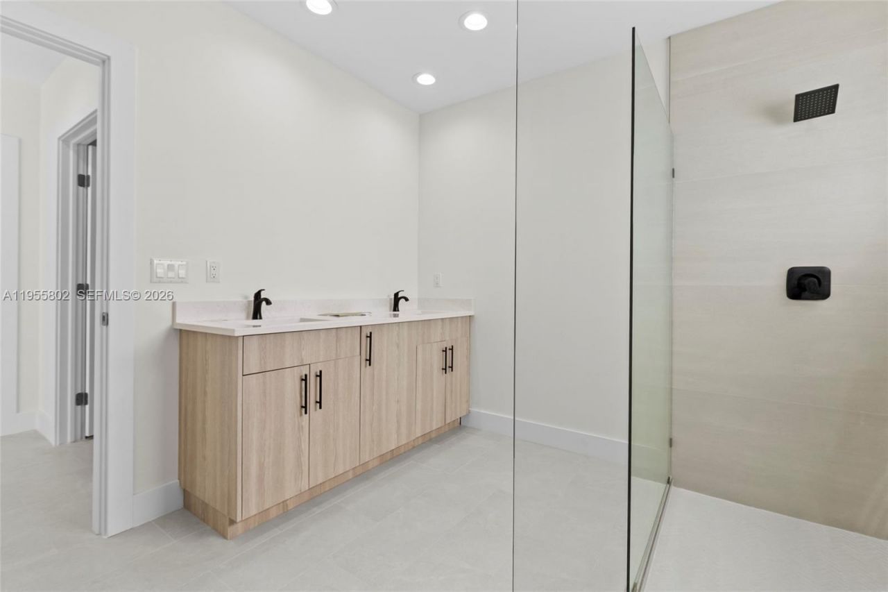 1230 SW Becker Rd, Port Saint Lucie, FL 34953 Photo