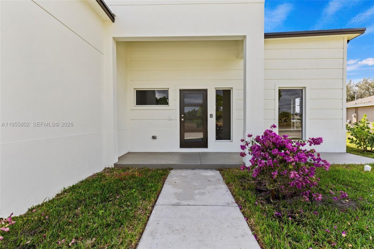 1230 SW Becker Rd, Port Saint Lucie, FL 34953 Photo