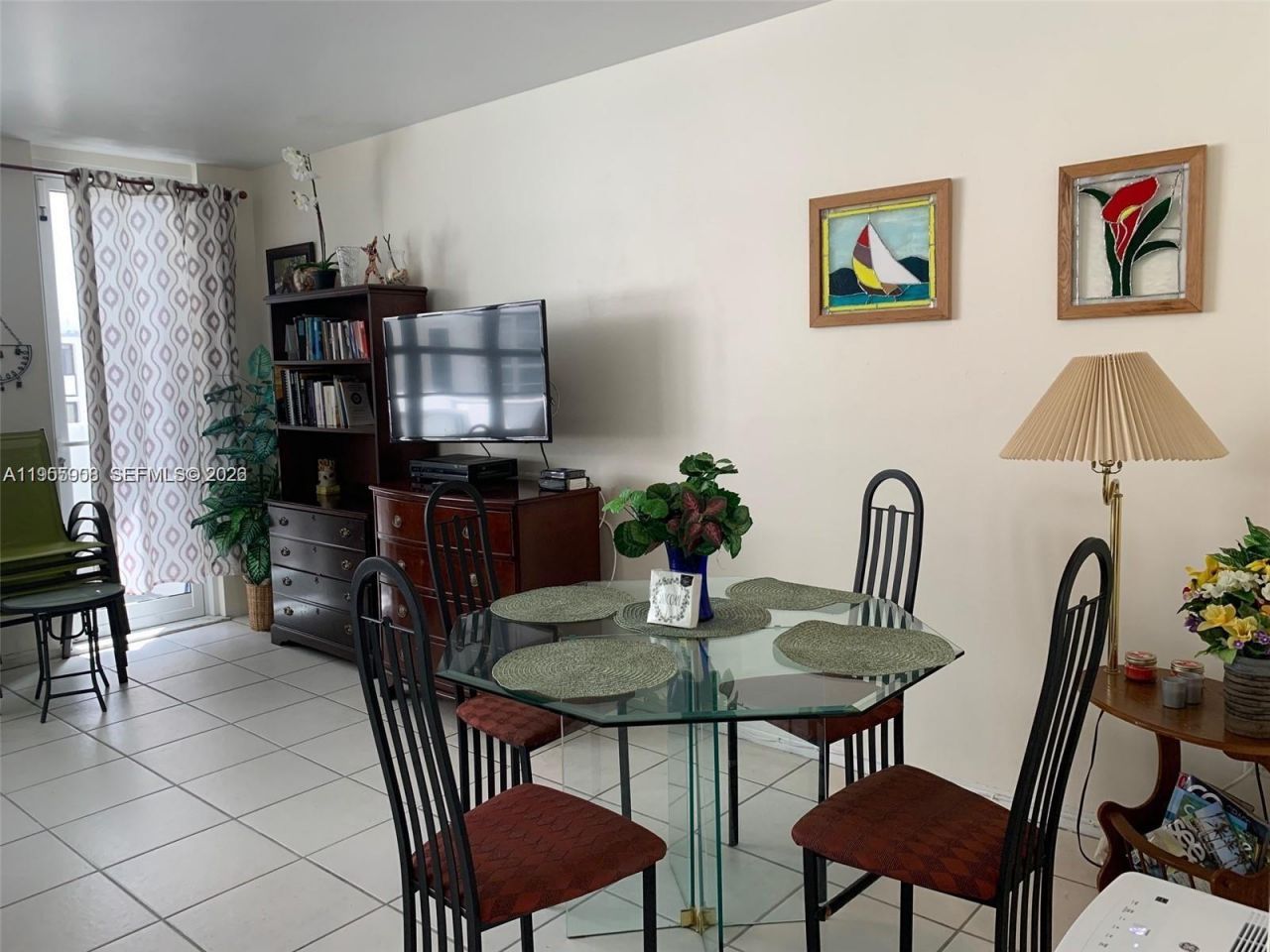 100 Lincoln Rd, Unit 903, Miami Beach, FL 33139 Photo