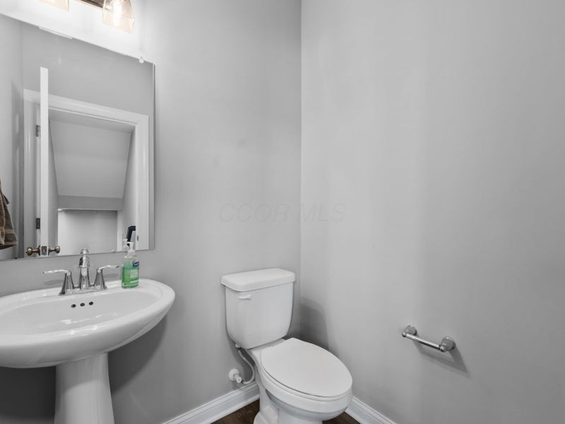 6280 Renner Park Drive, Columbus, OH 43228 Photo 25