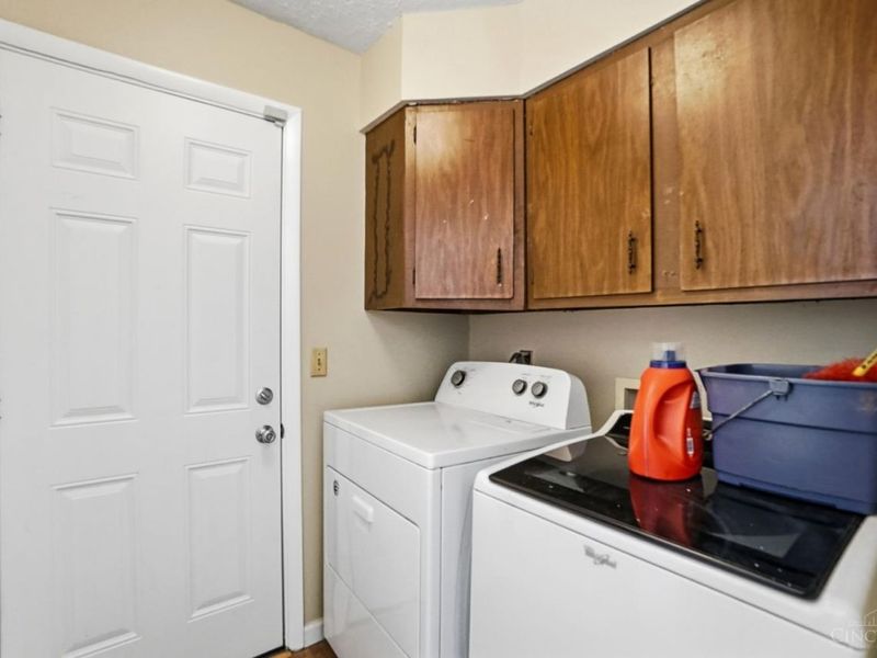 12020 Elkridge, Springdale, OH 45240 Photo 17