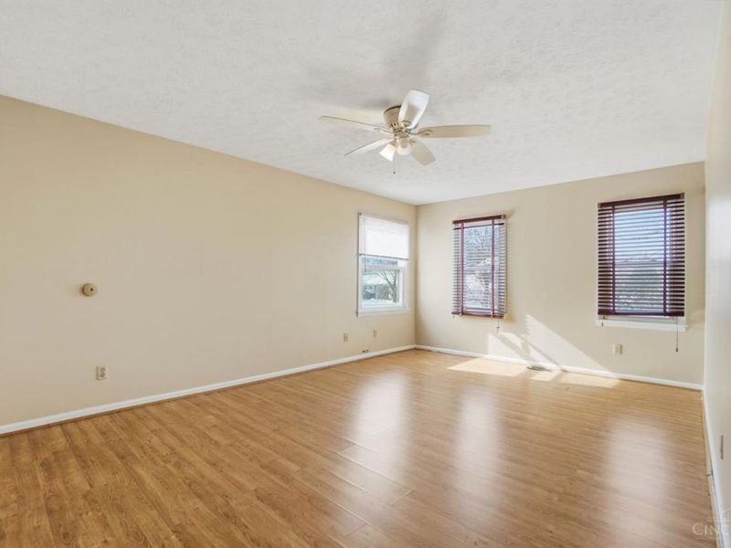 12020 Elkridge, Springdale, OH 45240 Photo 22