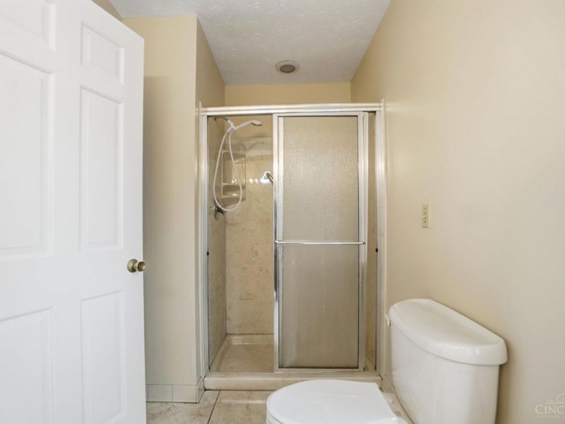 12020 Elkridge, Springdale, OH 45240 Photo 28