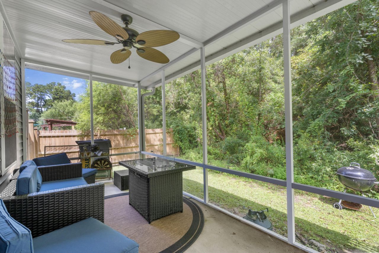 107 Rawlins Drive Photo 24