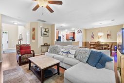 107 Rawlins Drive photo 4