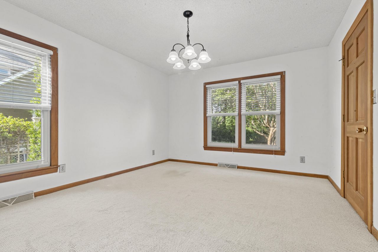 713 Lake Frances Drive Photo 16