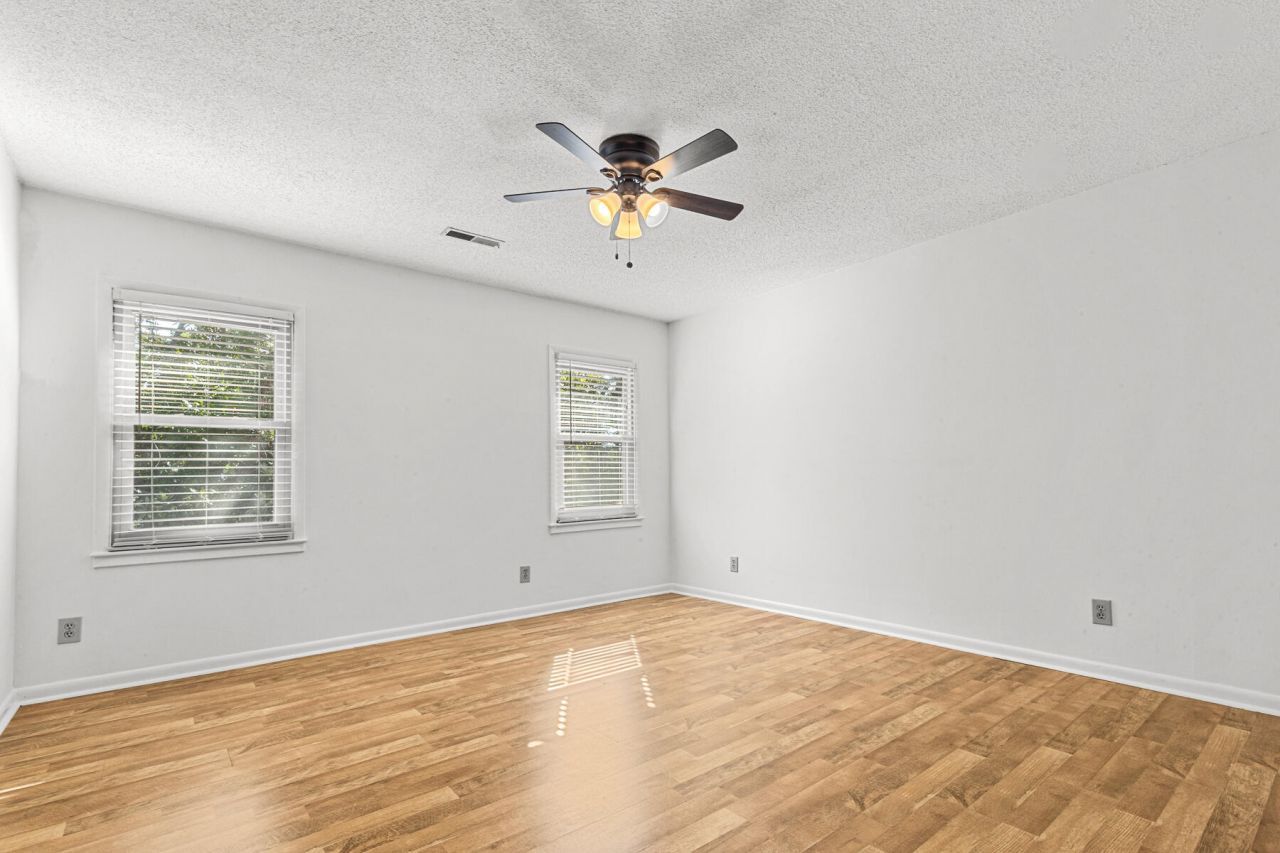 713 Lake Frances Drive Photo 18